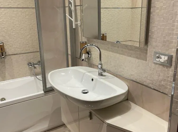 Casa Alessi In Elegant, Spacious And Comfortable * Rom